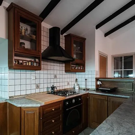 Apartment Spacious 3br 5th Floor *